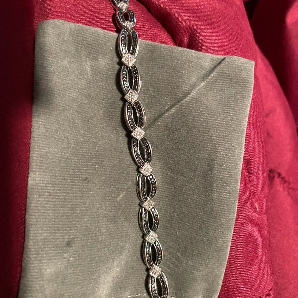 1/10 CT black Demond sterling silver bracelet